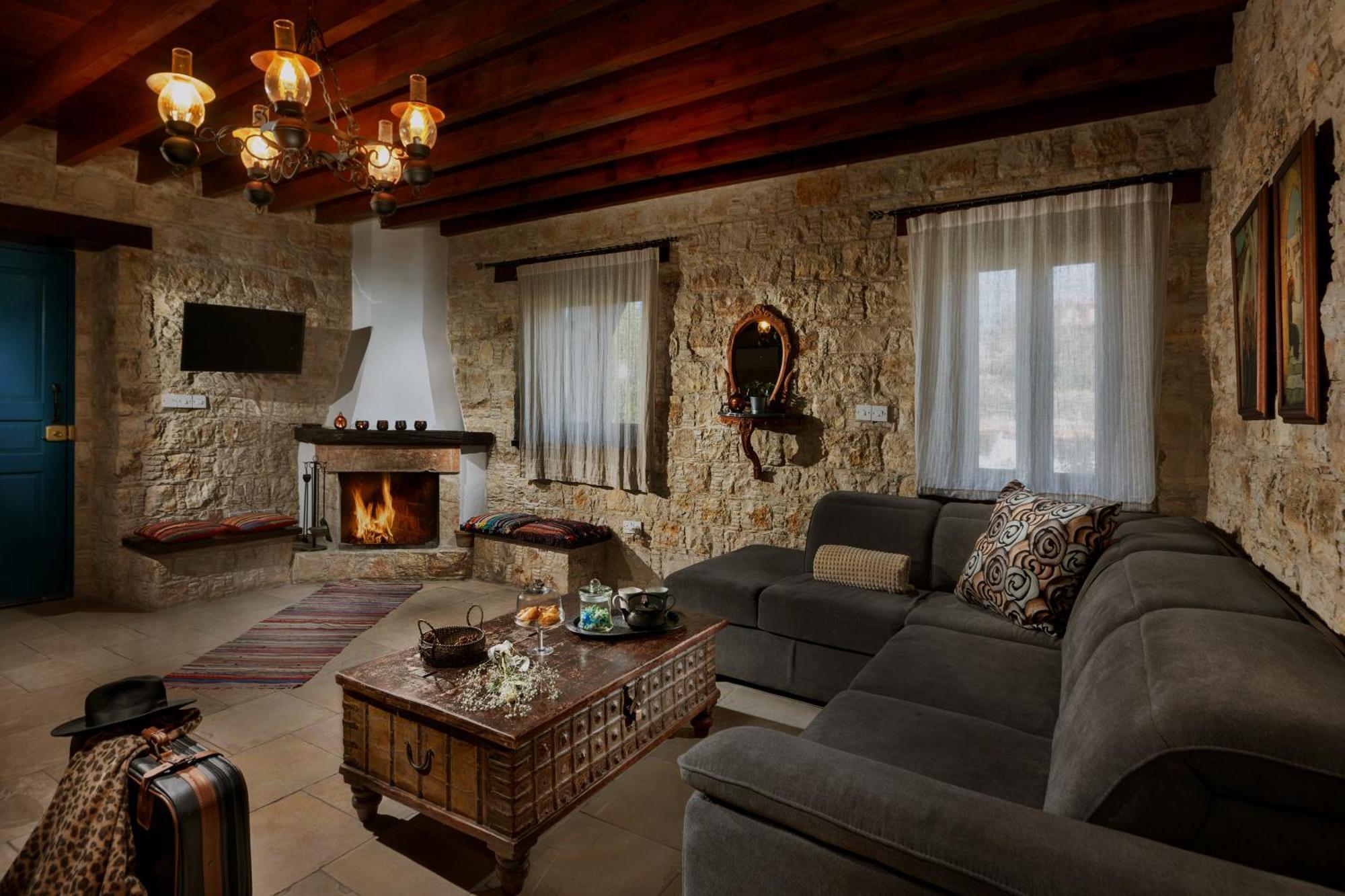 Oinoessa Traditional Boutique Guest Houses Lofou Esterno foto
