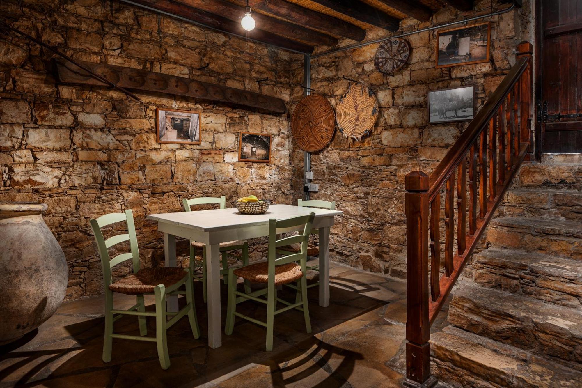 Oinoessa Traditional Boutique Guest Houses Lofou Esterno foto